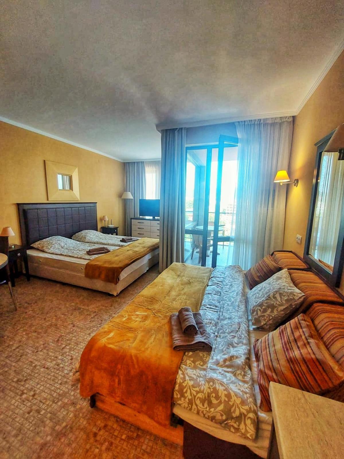 Cozy Apartment In Barcelo Royal Beach Hotel ***** Sunny Beach Exterior photo
