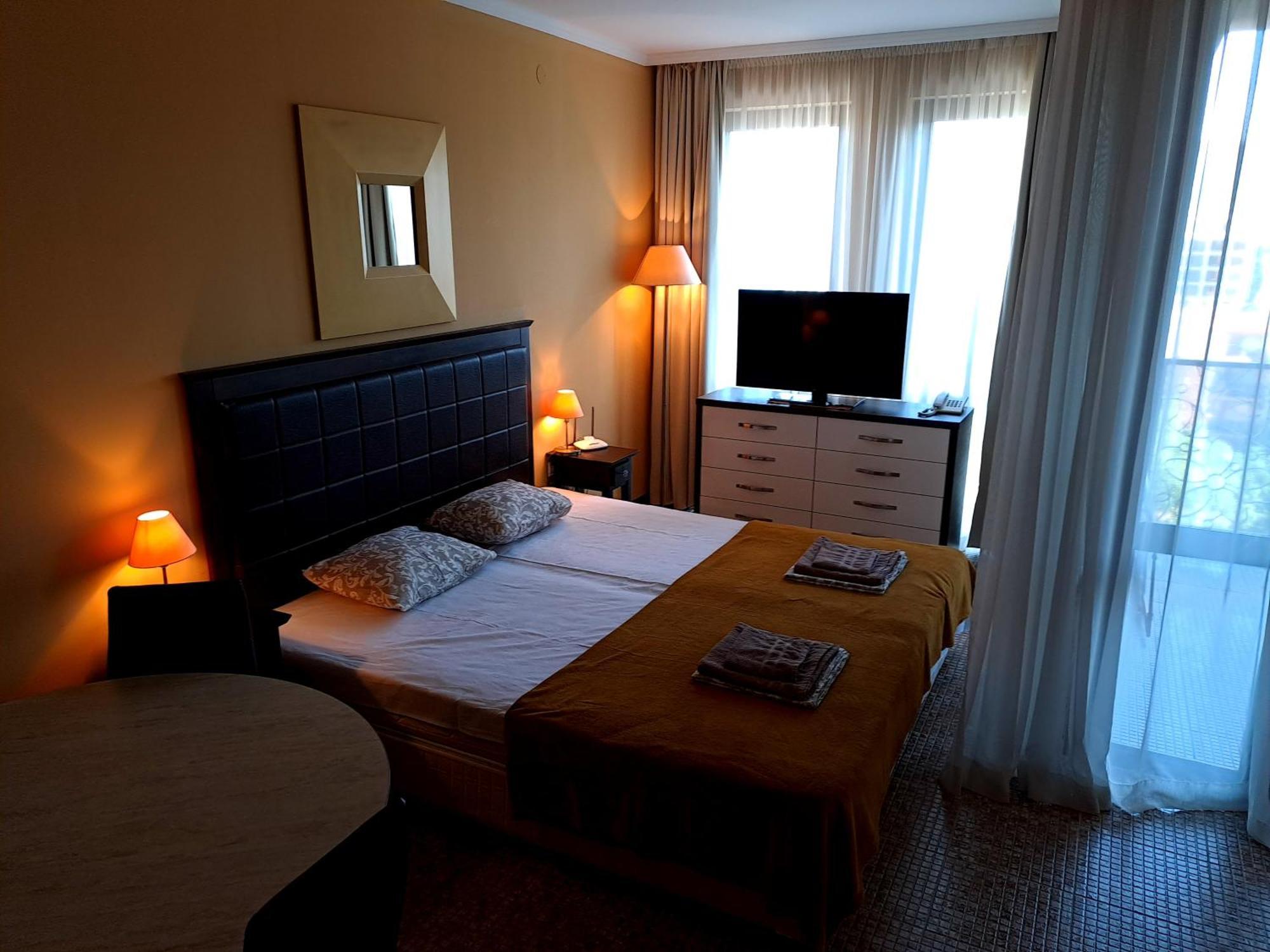 Cozy Apartment In Barcelo Royal Beach Hotel ***** Sunny Beach Exterior photo